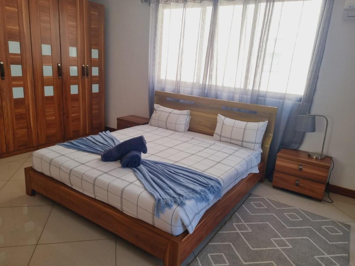 Ocean Bliss By Oasis Holidays Apartment Flic en Flac Bagian luar foto